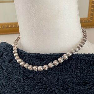 925 Silver 15” Graduated Ball Choker Necklace in great condition